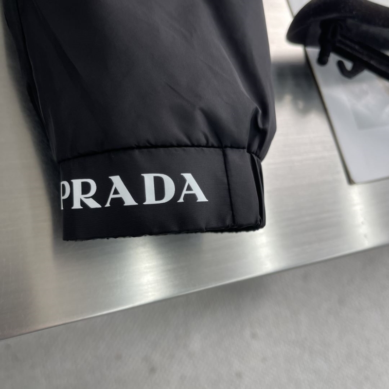 Pra*a outwear